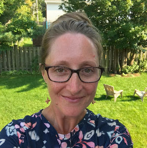 Meet your Posher, Lori